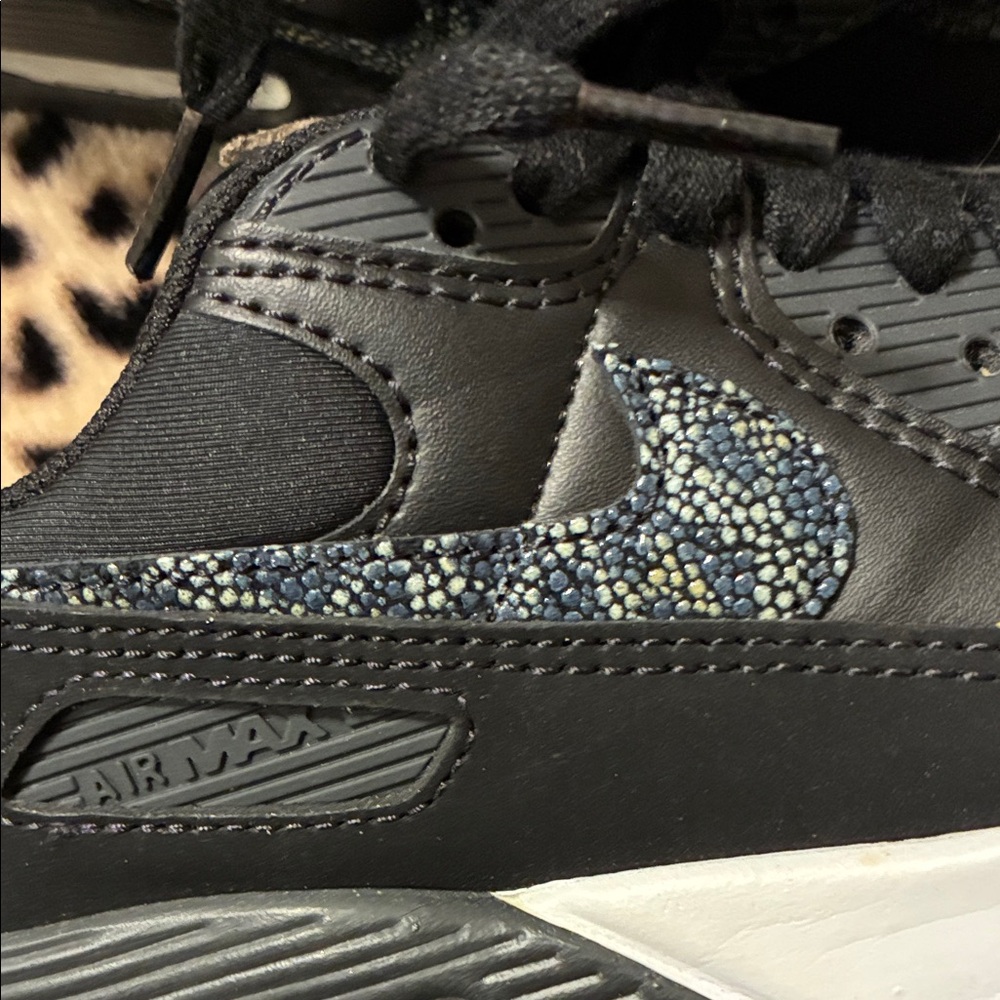 π Nike Air Max 90 π - Picture 6 of 8